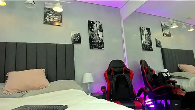 kendra london online show from March 2026 11:16:01 AM