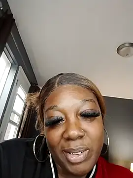 Snapshot of BiancaClarkson chatting on November 2025 05:14:01 PM BiancaClarkson online show from November 2025 05:14:01 PM