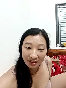 wees-lind online show from November 2025 12:36:02 PM