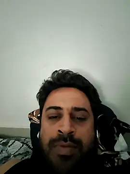 Snapshot of ITZ_GURU chatting on April 2026 11:19:02 AM ITZ GURU online show from April 2026 11:19:02 AM