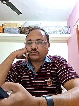 suraj696 online show from November 2025 04:24:01 PM