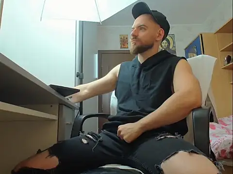 Ryanstone  online show from November 2025 06:35:01 AM