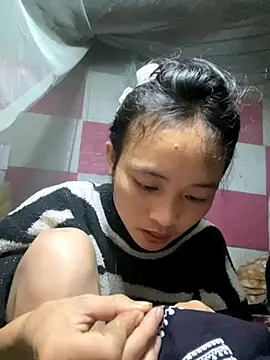 Snapshot of Li_ve chatting on November 2025 01:37:01 AM Li ve online show from November 2025 01:37:01 AM