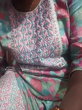 hyd couple7878 online show from November 2025 04:39:01 PM