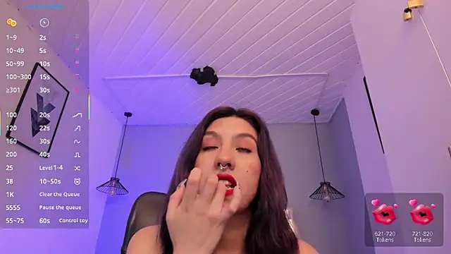 zoe-moreau online show from March 2026 08:16:02 PM