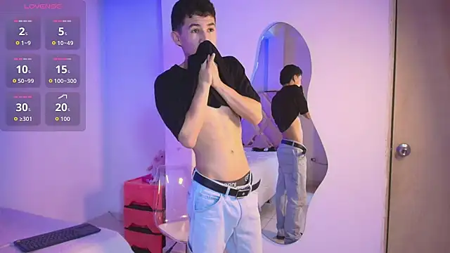 Eiden Blake online show from April 2026 10:30:01 AM