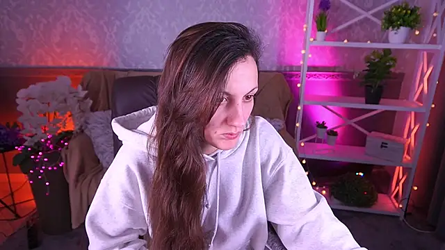 ZafiraMoonn online show from February 2026 01:48:02 PM