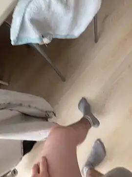 Snapshot of zackdelfon chatting on November 2025 12:59:01 PM zackdelfon online show from November 2025 12:59:01 PM