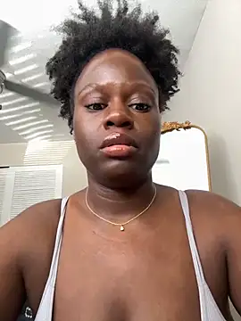 ladiosa selene online show from April 2026 08:20:02 PM