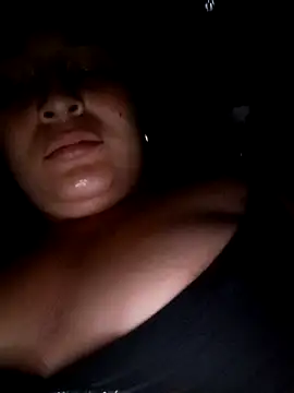 Snapshot of SEREN-G chatting on November 2025 03:40:02 AM SEREN-G online show from November 2025 03:40:02 AM