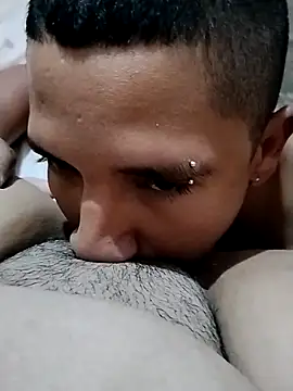 Snapshot of SEREN-G chatting on April 2026 06:00:02 AM SEREN-G online show from April 2026 06:00:02 AM