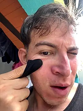 AlexanderBianchi2 online show from November 2025 04:51:02 PM