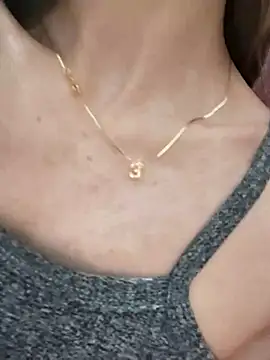 Melzinhasweet online show from November 2025 09:14:01 PM