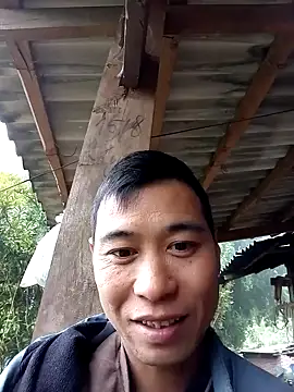 Snapshot of Kevin-n chatting on November 2025 04:58:02 AM Kevin-n online show from November 2025 04:58:02 AM