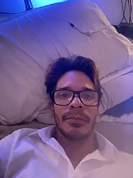 Snapshot of Antoniobiague chatting on February 2026 02:19:01 AM Antoniobiague online show from February 2026 02:19:01 AM