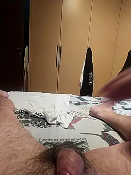 Snapshot of Cini75 chatting on November 2025 08:00:02 AM Cini75 online show from November 2025 08:00:02 AM