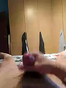 Snapshot of Cini75 chatting on December 2025 09:37:02 AM Cini75 online show from December 2025 09:37:02 AM