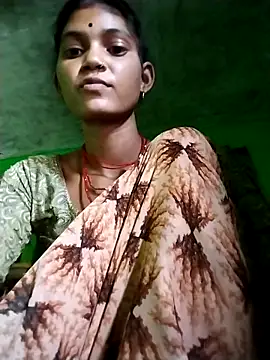 Snapshot of Jooli_cuty chatting on April 2026 06:42:02 AM Jooli cuty online show from April 2026 06:42:02 AM