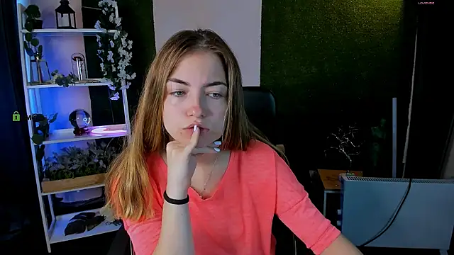 Snapshot of baby_hotte chatting on June 2026 06:24:02 AM baby hotte online show from June 2026 06:24:02 AM