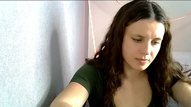 KiraHoney online show from March 2026 09:18:01 PM