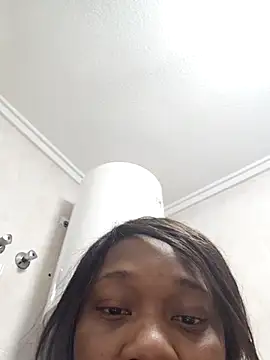 Snapshot of Fiery_QueenTivisay777 chatting on November 2025 07:57:02 PM Fiery QueenTivisay777 online show from November 2025 07:57:02 PM