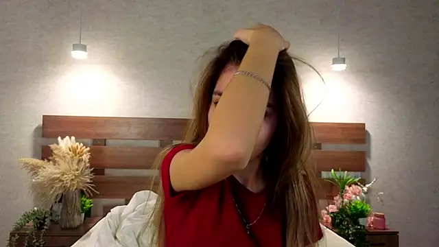 Snapshot of MargieDavidson chatting on February 2026 08:24:02 AM MargieDavidson online show from February 2026 08:24:02 AM