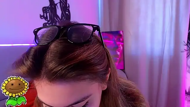 Snapshot of MargieDavidson chatting on February 2026 08:34:02 AM MargieDavidson online show from February 2026 08:34:02 AM