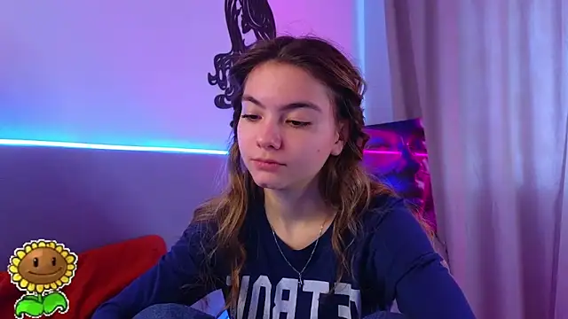 Snapshot of MargieDavidson chatting on March 2026 08:38:01 AM MargieDavidson online show from March 2026 08:38:01 AM