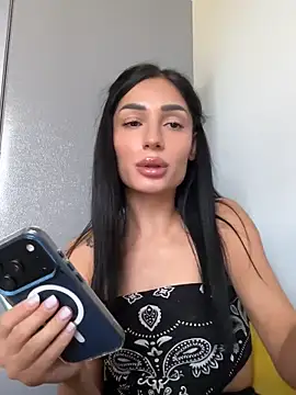 VickyM99 online show from April 2026 09:27:01 AM