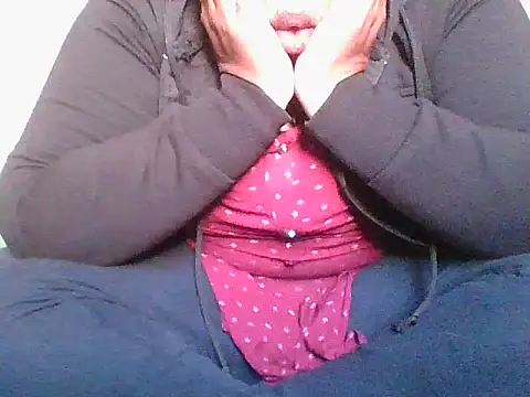 Snapshot of Mathi_cam chatting on December 2025 06:55:01 AM Mathi cam online show from December 2025 06:55:01 AM