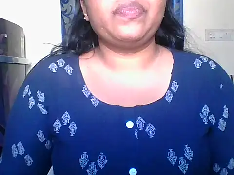 Snapshot of Mathi_cam chatting on January 2026 05:13:02 AM Mathi cam online show from January 2026 05:13:02 AM
