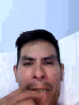 Snapshot of brito2026 chatting on November 2025 09:05:02 PM brito2026 online show from November 2025 09:05:02 PM