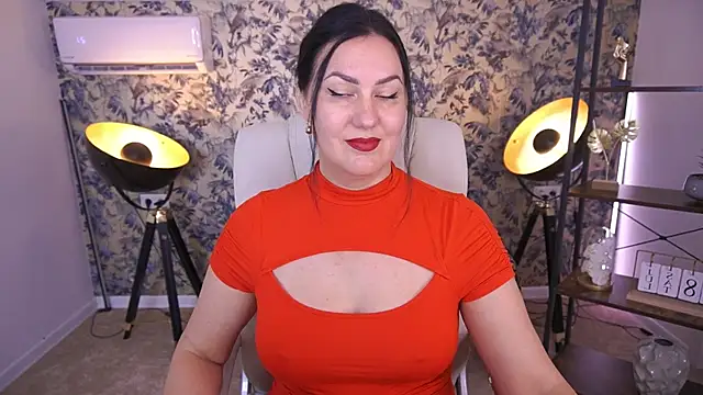 Snapshot of VelvetLuck chatting on July 2026 12:42:01 PM VelvetLuck online show from July 2026 12:42:01 PM