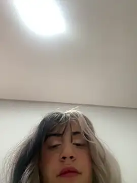 lele inocente online show from November 2025 07:57:01 PM