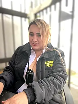 Isabel Noir online show from January 2026 03:27:01 PM