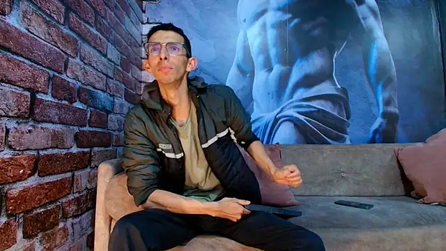 ZyroNight online show from January 2026 07:17:02 PM