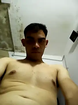 Snapshot of Brium23 chatting on November 2025 01:49:02 AM Brium23 online show from November 2025 01:49:02 AM