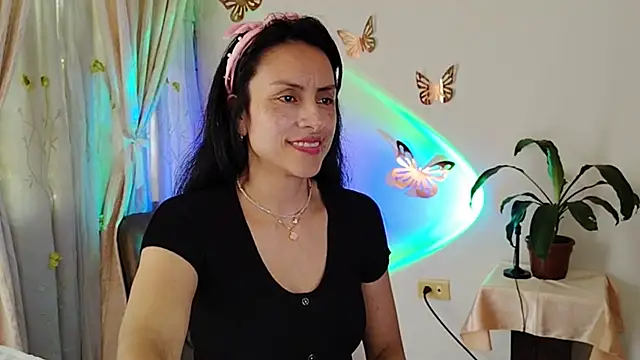 Bella Exhibition online show from November 2025 06:43:01 PM