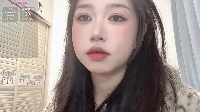 Xiaoji61 online show from November 2025 09:58:01 PM