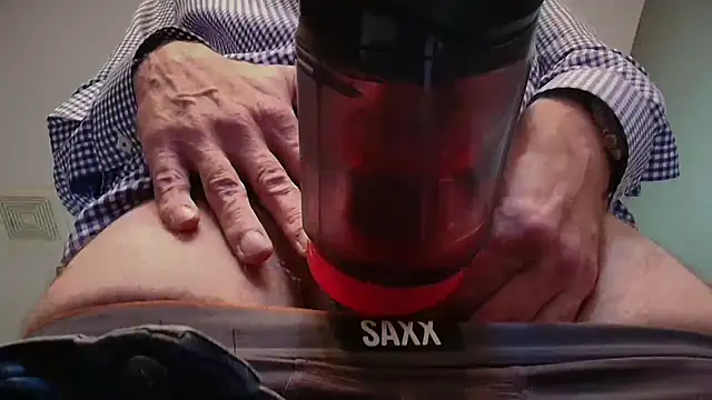 Snapshot of centerfieldshow chatting on February 2026 10:08:01 PM centerfieldshow online show from February 2026 10:08:01 PM