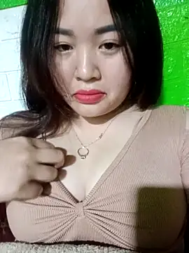 Bee-bgolden online show from December 2025 02:24:01 PM