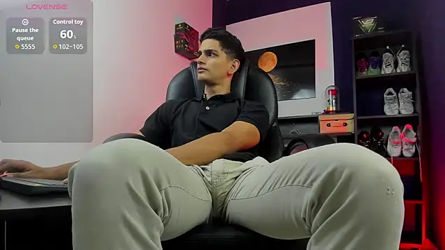 Alex king27 online show from July 2026 01:49:01 AM