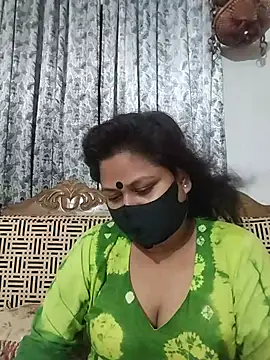 Snapshot of munni-506 chatting on July 2026 06:01:02 PM munni-506 online show from July 2026 06:01:02 PM