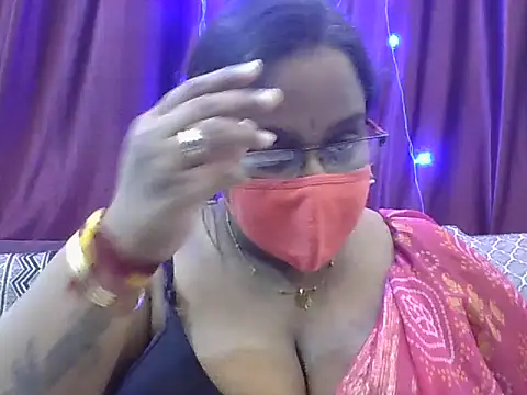 hootypriya online show from March 2026 12:55:01 PM