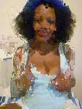 Snapshot of Mommy_Sienna chatting on April 2026 08:57:02 PM Mommy Sienna online show from April 2026 08:57:02 PM