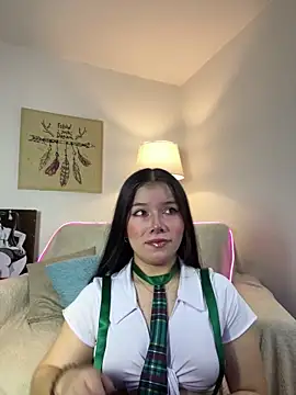 violettabond online show from December 2025 12:45:02 PM