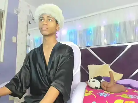 Snapshot of Santy_bigcock_01 chatting on November 2025 02:15:01 PM Santy bigcock 01 online show from November 2025 02:15:01 PM