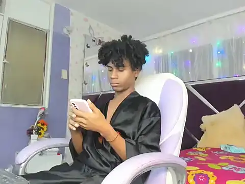 Snapshot of Santy_bigcock_01 chatting on January 2026 02:53:02 PM Santy bigcock 01 online show from January 2026 02:53:02 PM