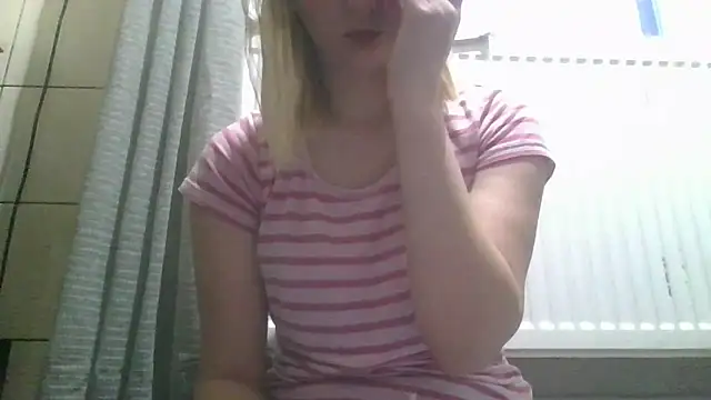 Snapshot of dirty_sasha00 chatting on May 2026 03:01:01 AM dirty sasha00 online show from May 2026 03:01:01 AM