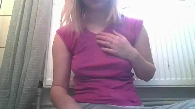 Snapshot of dirty_sasha00 chatting on May 2026 03:37:02 AM dirty sasha00 online show from May 2026 03:37:02 AM